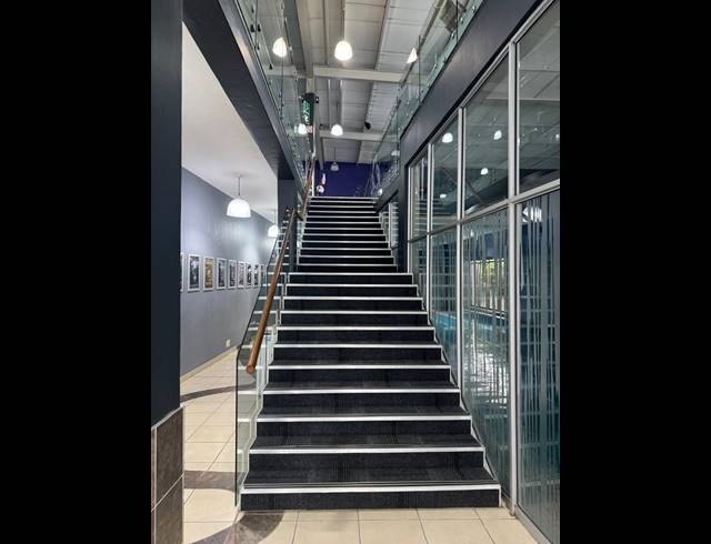 2,153M² BUILDING FOR SALE IN BEACON BAY